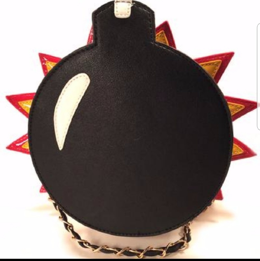 Fashion Bomb Crossbody